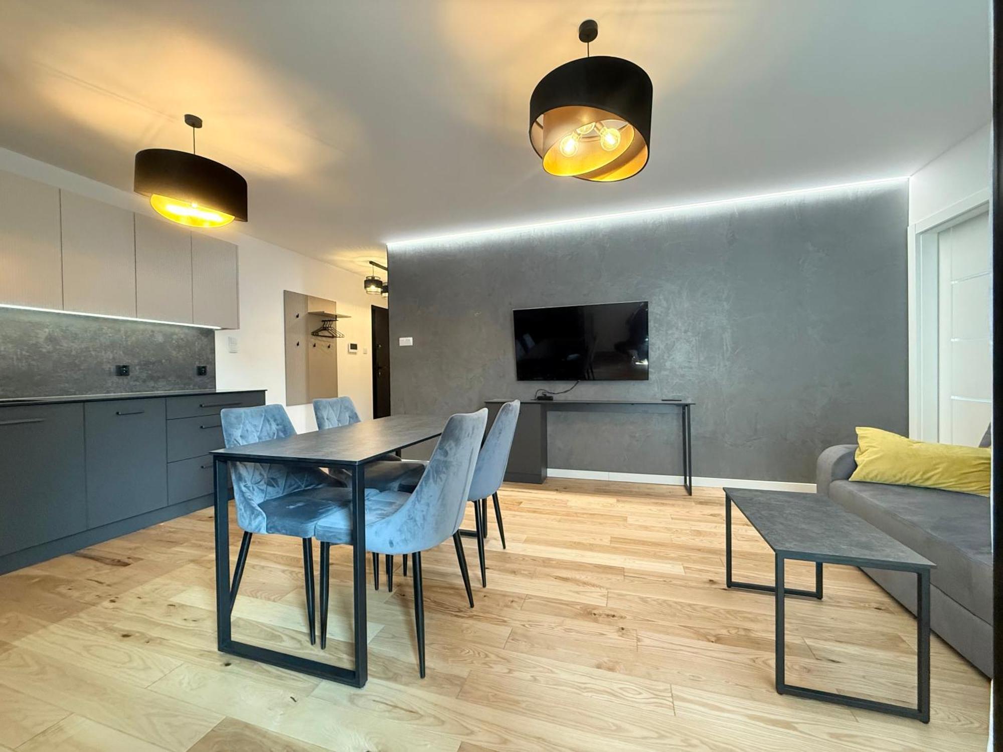 Vistula Avenue Apartment Free Parking, Swimming Pool, Sauna & Gym Cracovia Exterior foto